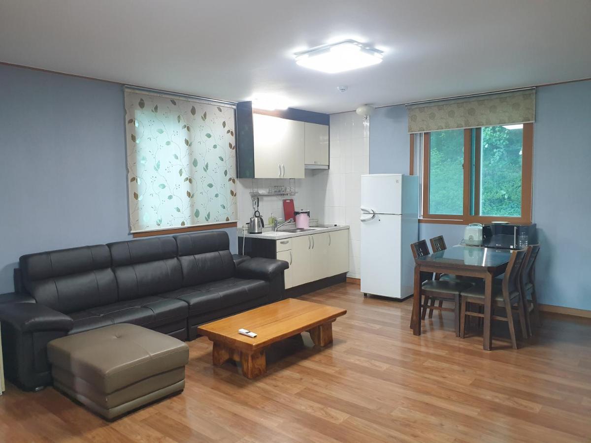 Lahoya Pension Chuncheon Eksteriør billede
