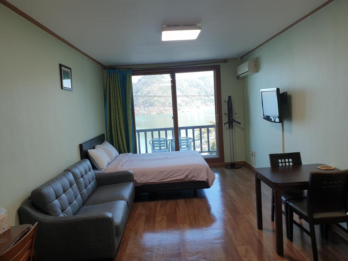 Lahoya Pension Chuncheon Eksteriør billede
