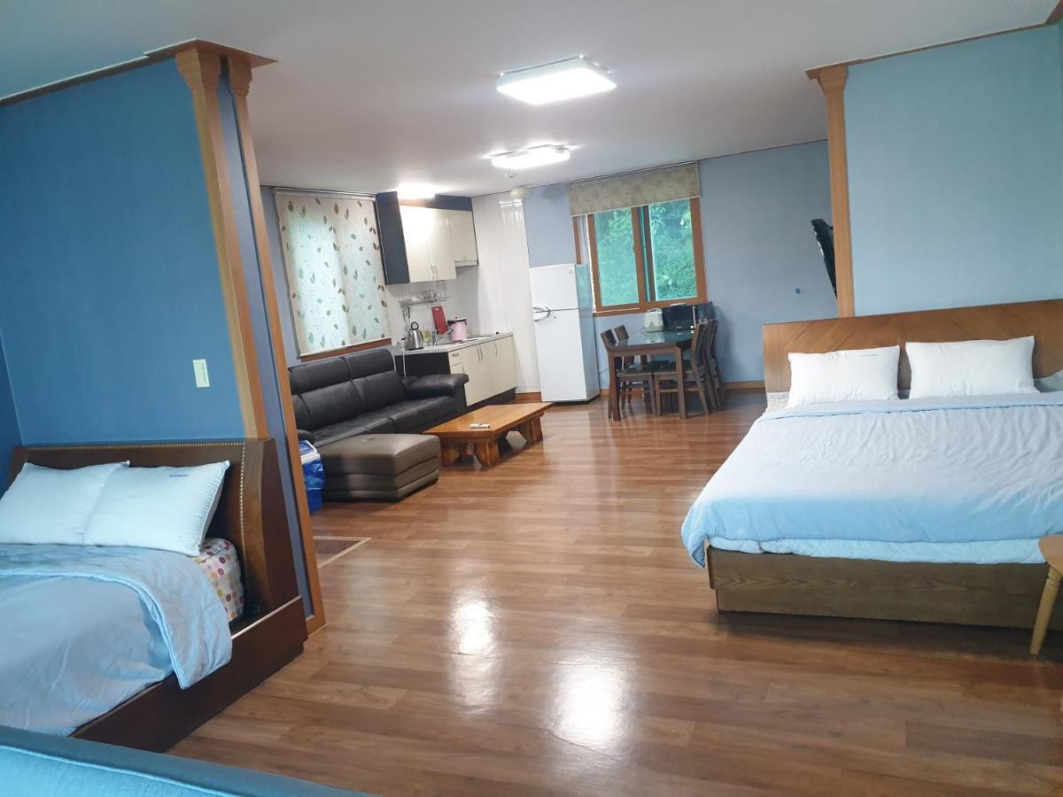 Lahoya Pension Chuncheon Eksteriør billede