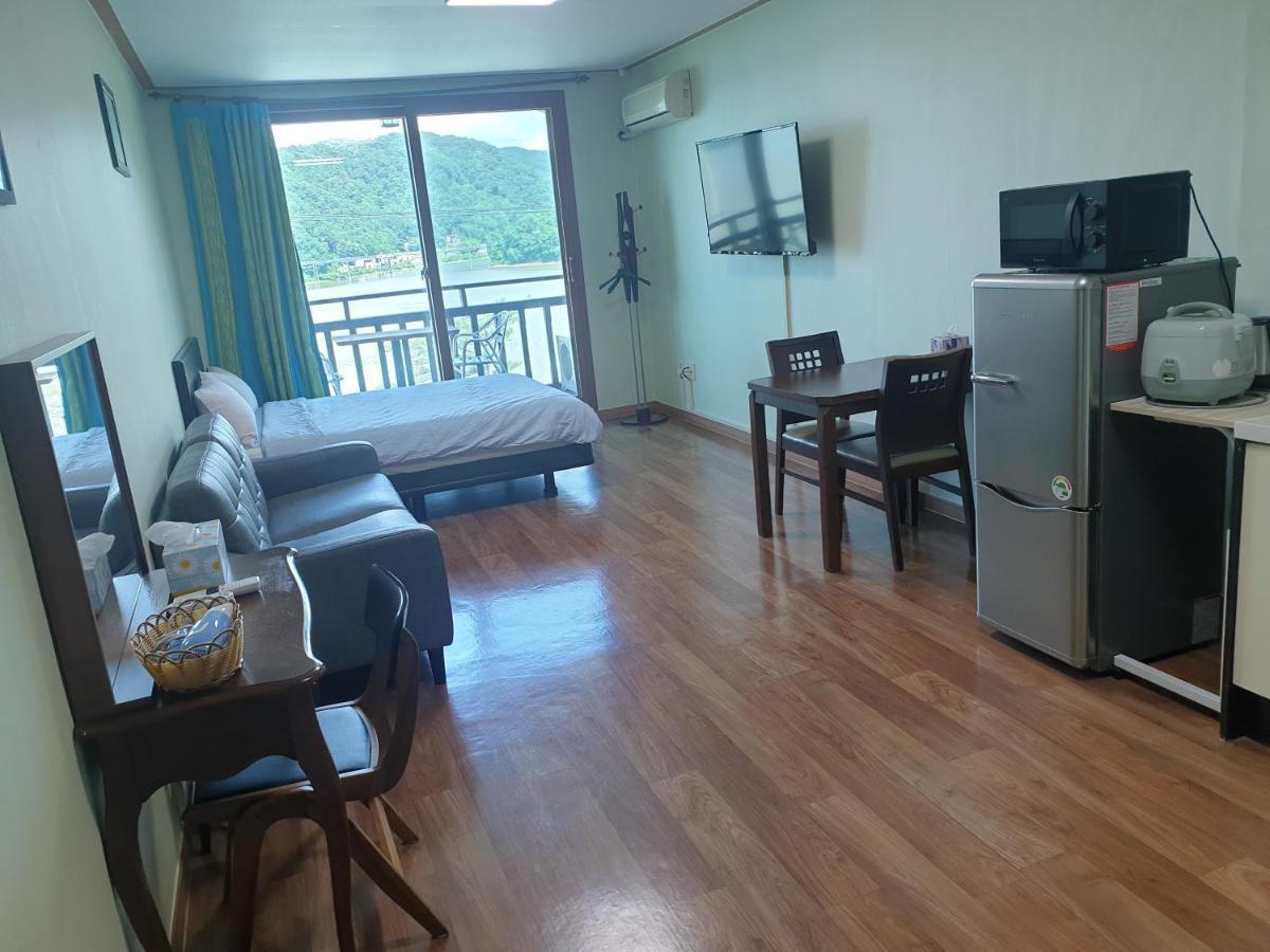 Lahoya Pension Chuncheon Eksteriør billede