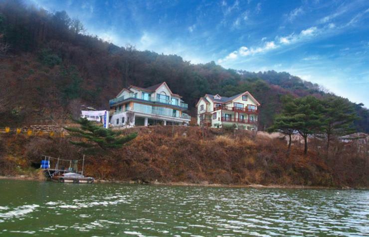 Lahoya Pension Chuncheon Eksteriør billede